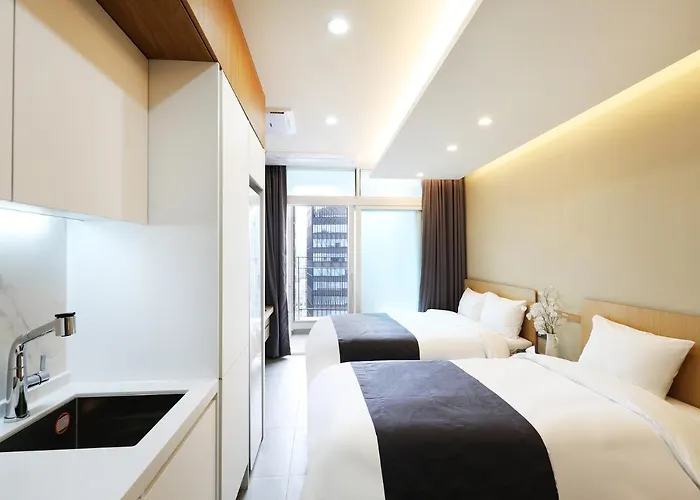 The Classic Myeongdong 4*