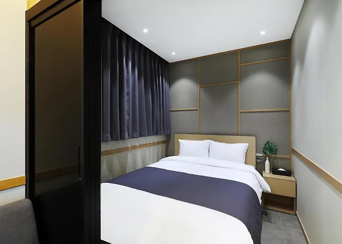 The Classic Myeongdong 4* Seúl