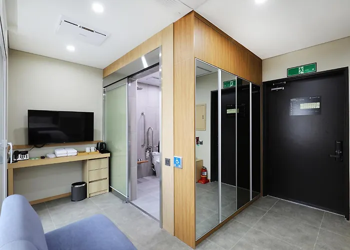 The Classic Myeongdong 4* Seúl