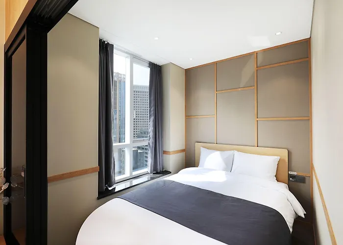 Hotel The Classic Myeongdong Seúl