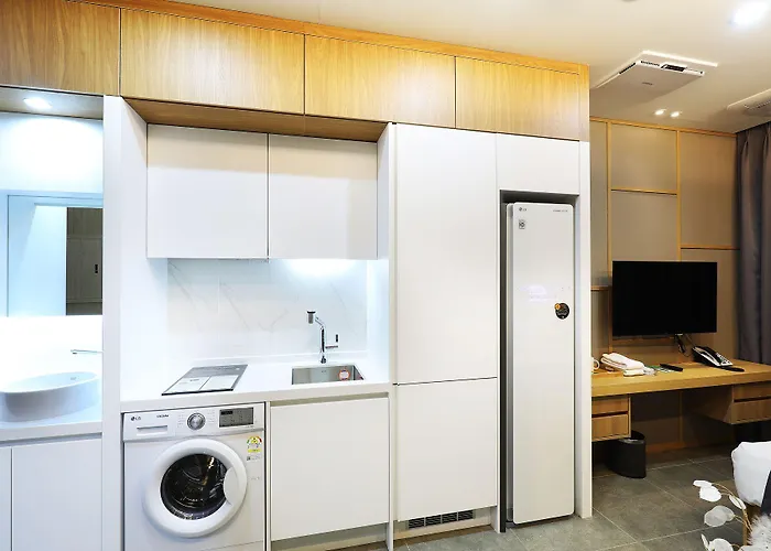 The Classic Myeongdong 4*