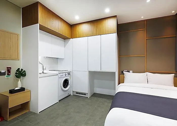 Hotel The Classic Myeongdong Seúl